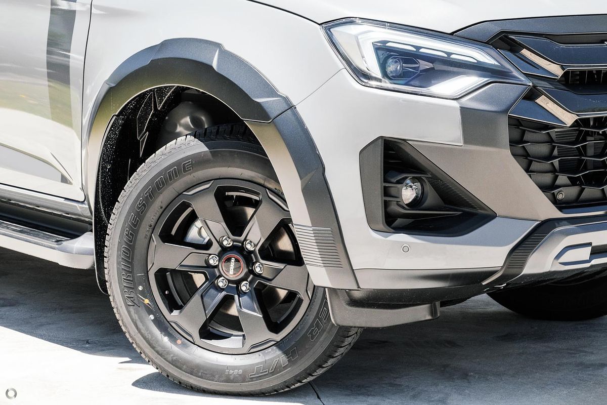 2025 Isuzu D-MAX X-TERRAIN 4X4