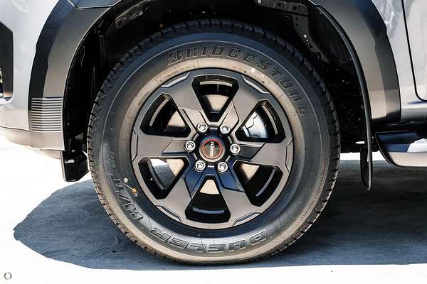 2025 Isuzu D-MAX X-TERRAIN 4X4