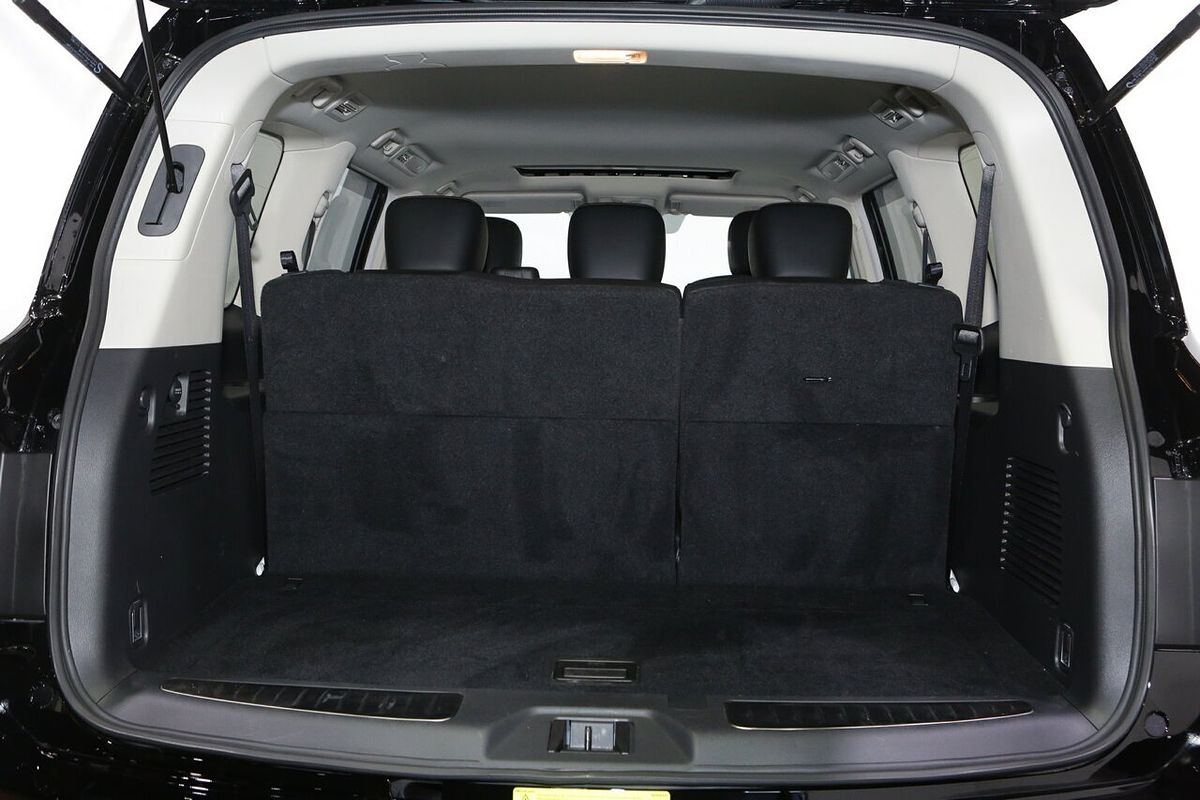 2024 Nissan Patrol Ti-L Y62