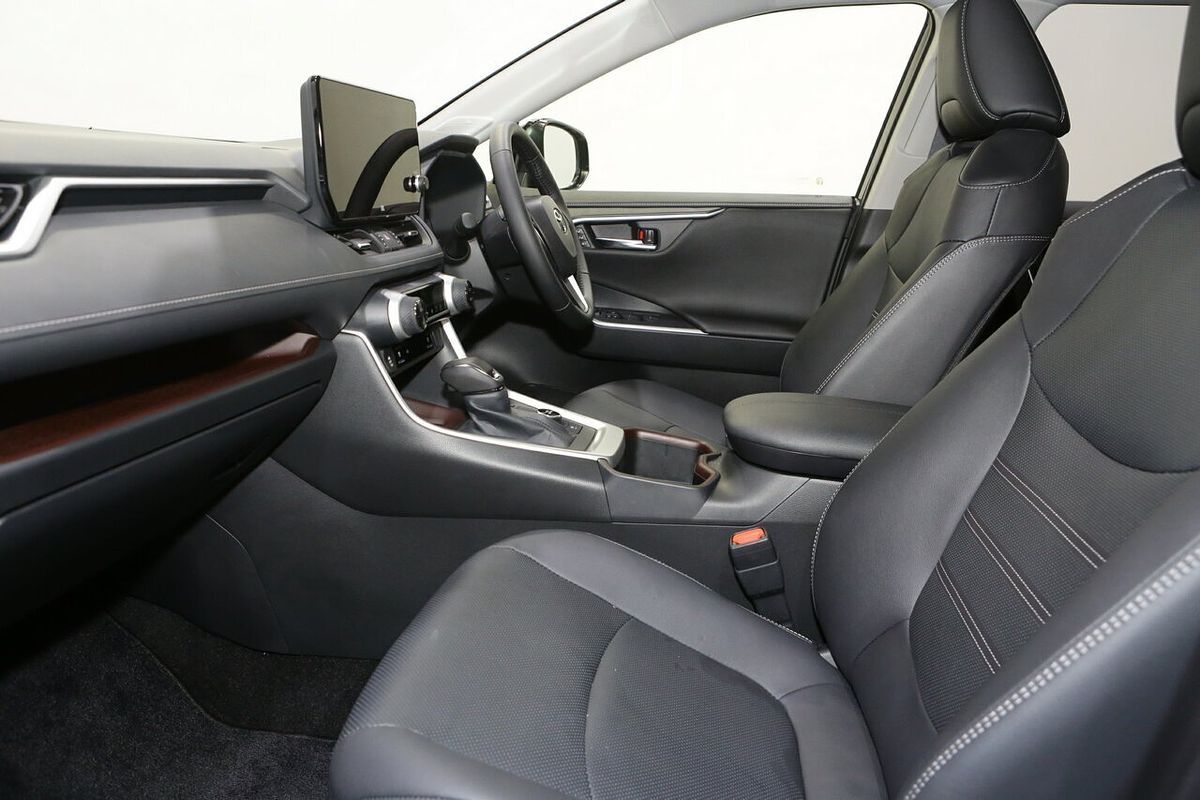 2025 Toyota RAV4 Cruiser AXAH54R