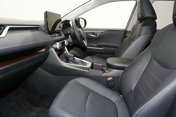 2025 Toyota RAV4 Cruiser AXAH54R