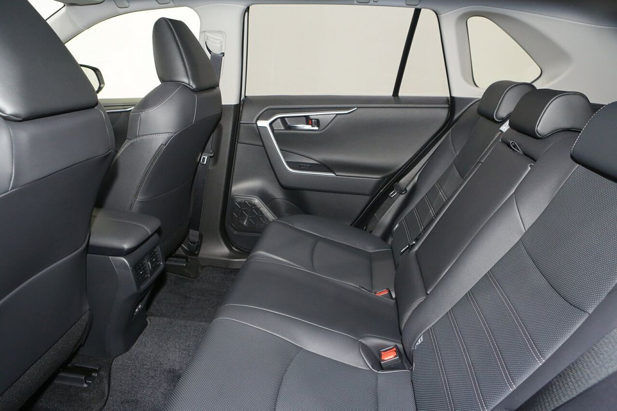 2025 Toyota RAV4 Cruiser AXAH54R