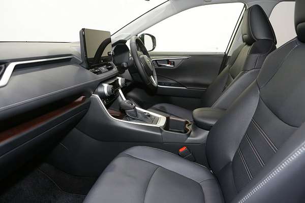 2025 Toyota RAV4 Cruiser AXAH54R