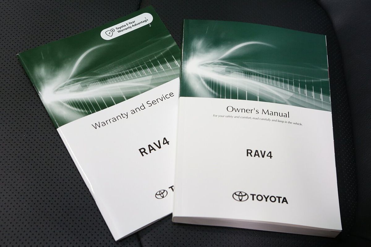 2025 Toyota RAV4 Cruiser AXAH54R