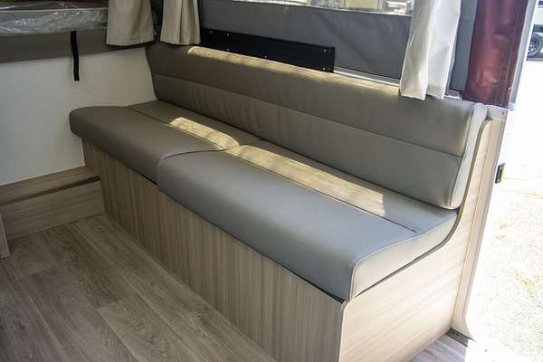 2025 Jayco DOVE-50 CAMPER CP-MY25