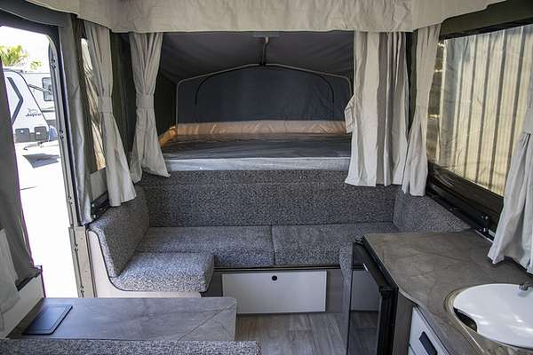 2025 Jayco SWAN CAMPER OB.CP-MY25