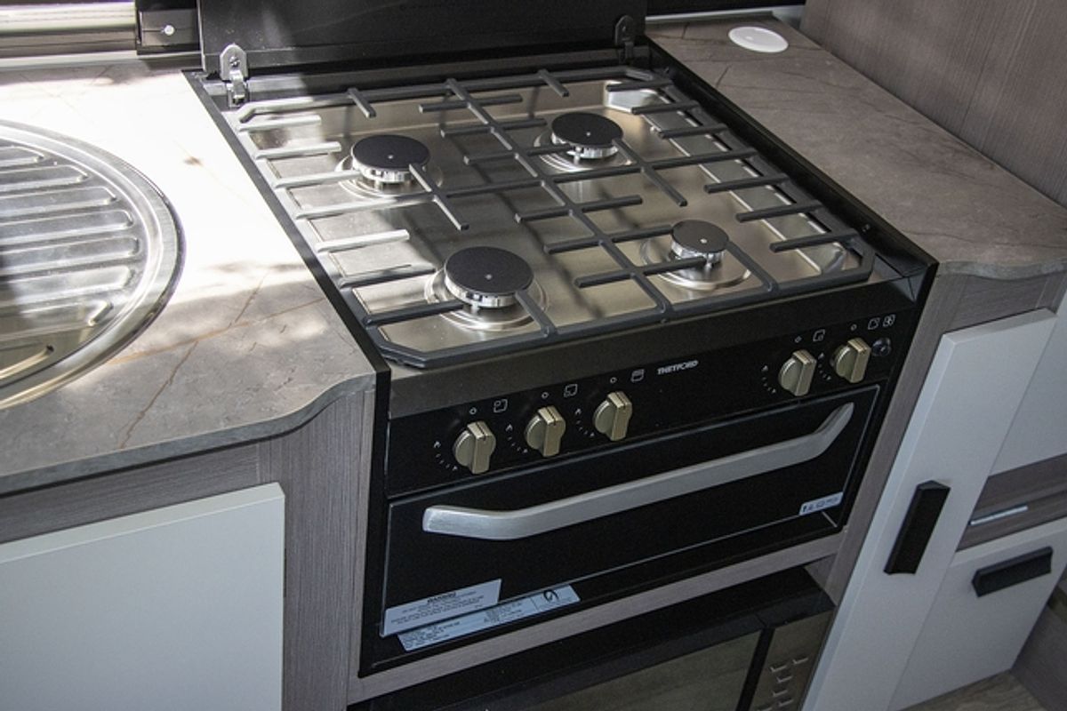 2025 Jayco SWAN CAMPER OB.CP-MY25