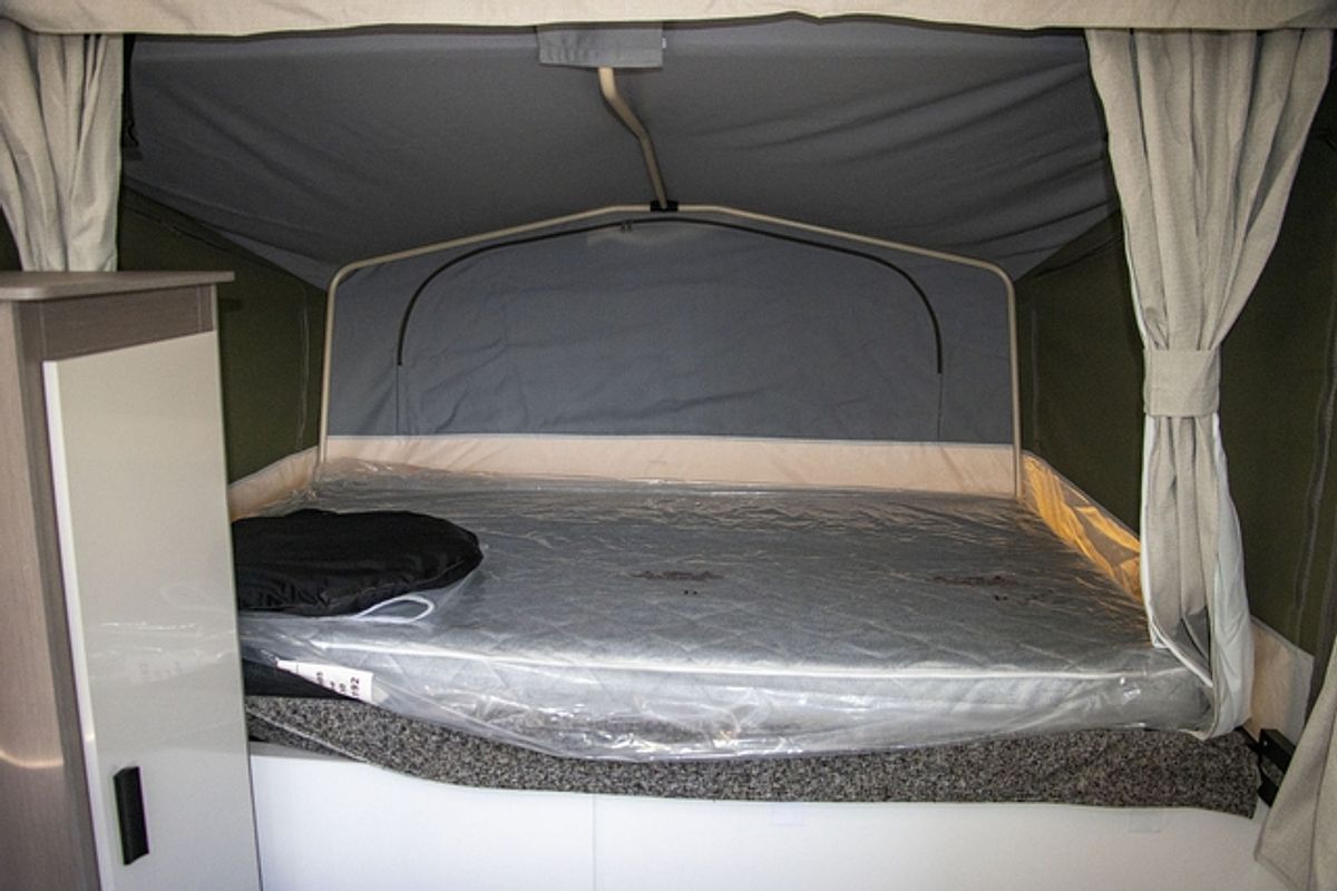 2025 Jayco SWAN CAMPER OB.CP-MY25