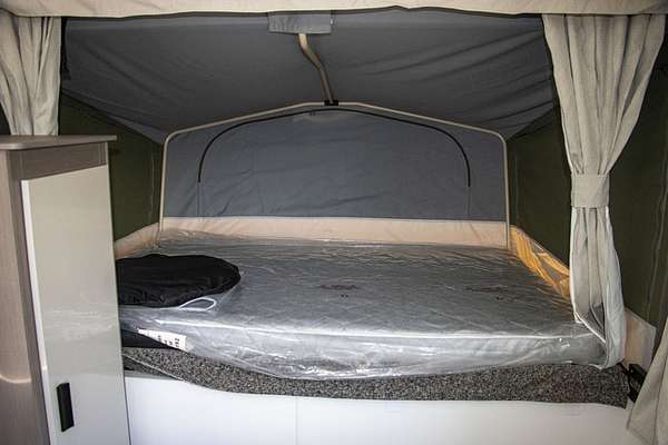 2025 Jayco SWAN CAMPER OB.CP-MY25