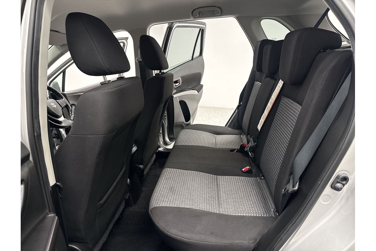 2023 Suzuki S-Cross Plus JYB