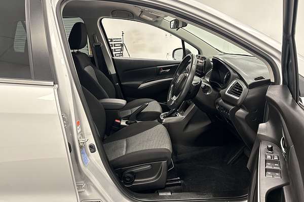 2023 Suzuki S-Cross Plus JYB