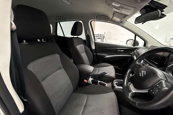 2023 Suzuki S-Cross Plus JYB