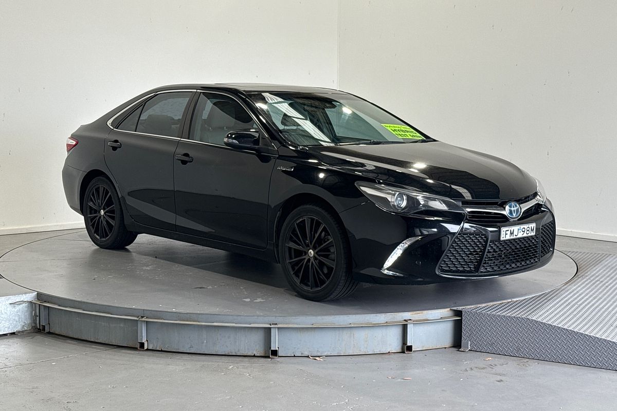 2015 Toyota Camry Atara SL AVV50R