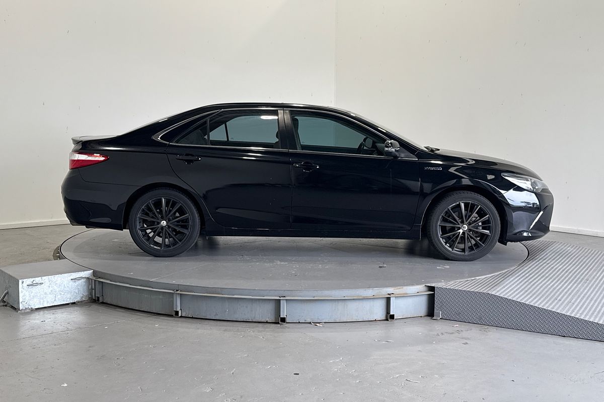 2015 Toyota Camry Atara SL AVV50R