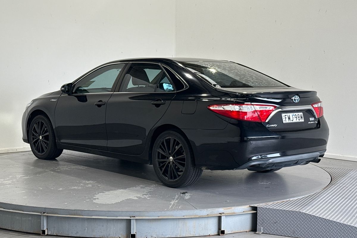 2015 Toyota Camry Atara SL AVV50R