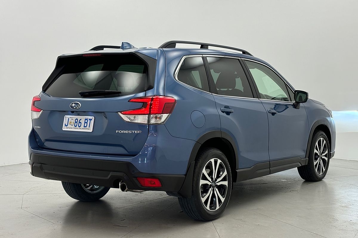2020 Subaru Forester 2.5i Premium S5