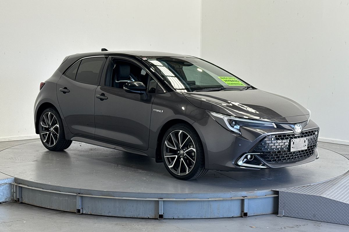 2022 Toyota Corolla ZR HYBRID ZWE219R