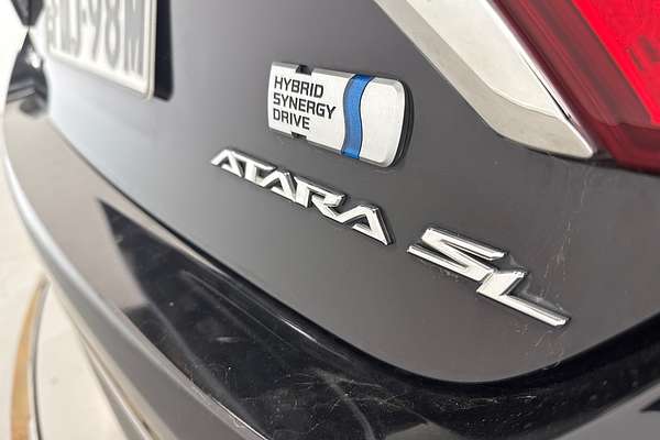 2015 Toyota Camry Atara SL AVV50R