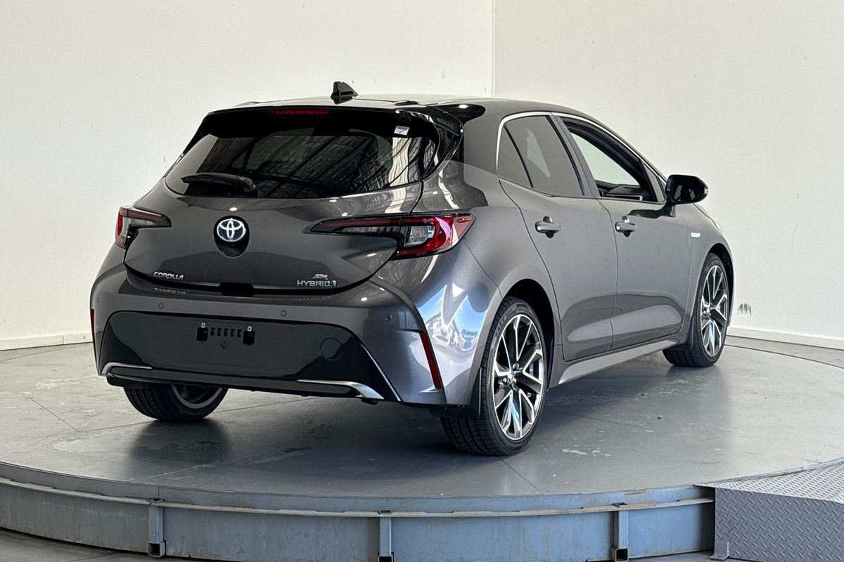 2022 Toyota Corolla ZR HYBRID ZWE219R