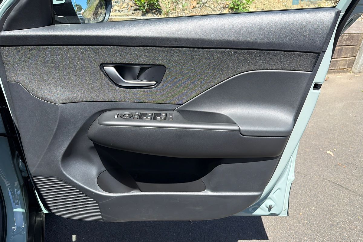 2025 Hyundai Kona Hybrid SX2.V3