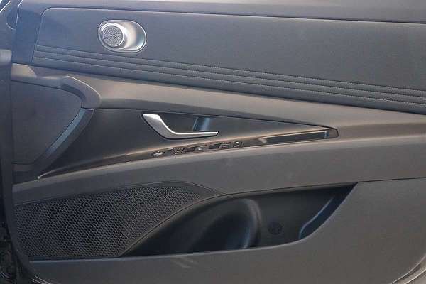 2025 Hyundai i30 Hybrid CN7.V2