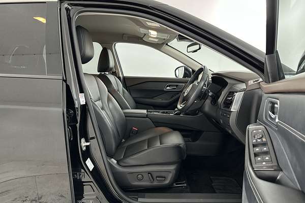 2023 Nissan X-TRAIL ST-L T33