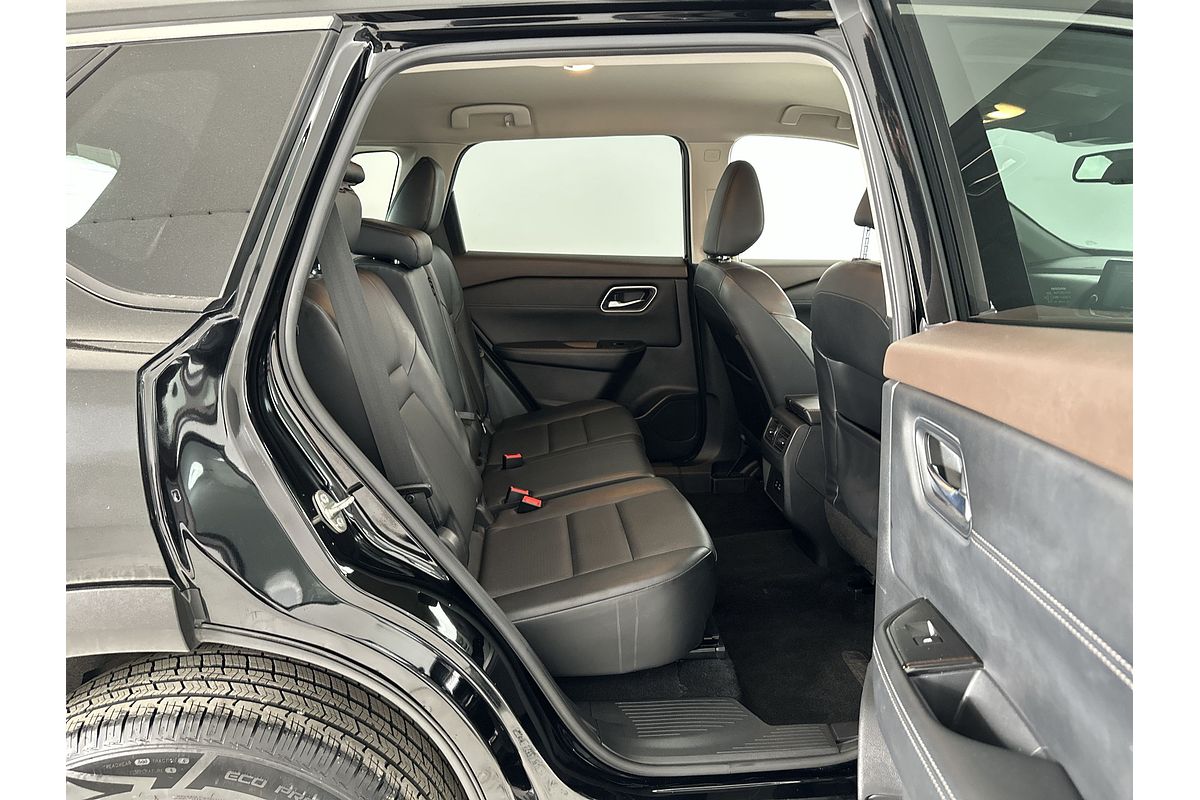 2023 Nissan X-TRAIL ST-L T33