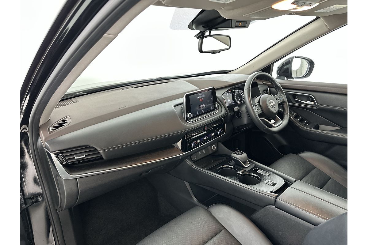 2023 Nissan X-TRAIL ST-L T33