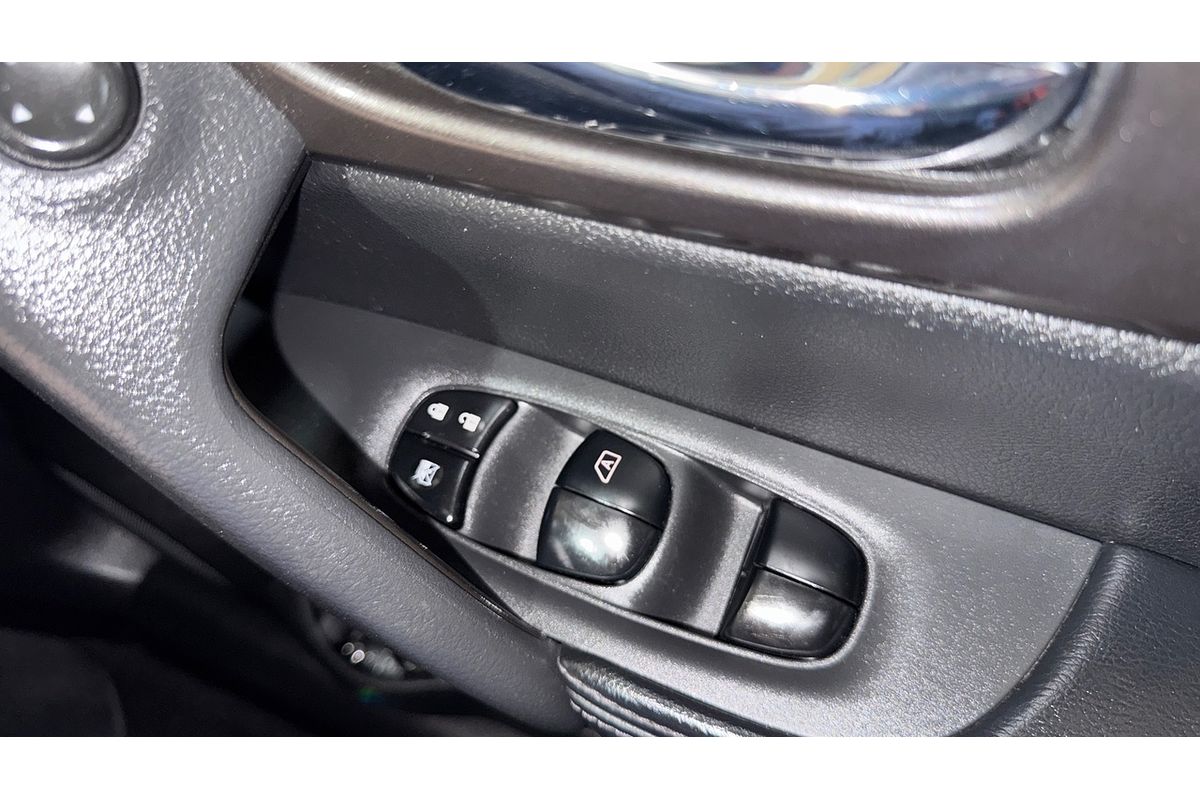 2015 Nissan X-TRAIL ST (FWD) T32