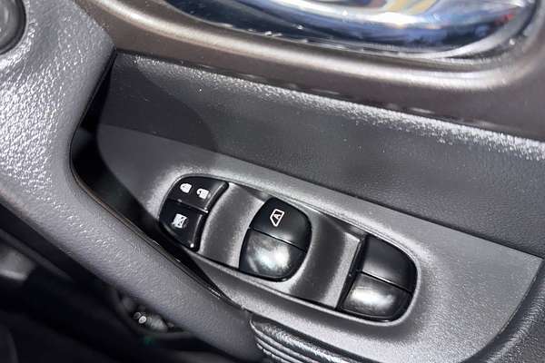 2015 Nissan X-TRAIL ST (FWD) T32