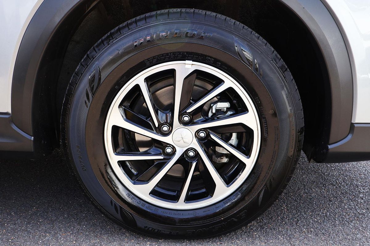 2024 Mitsubishi Eclipse Cross ES YB