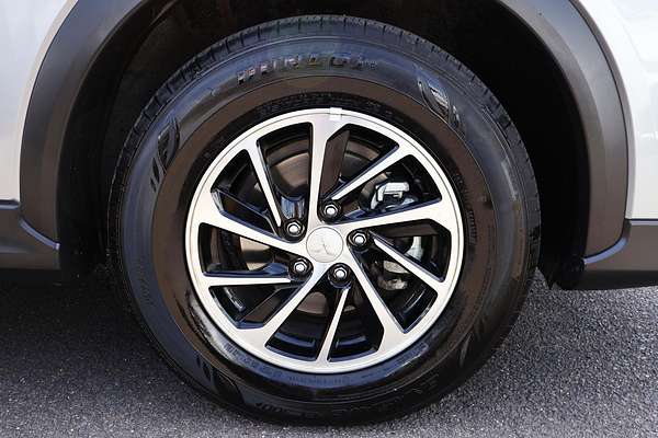 2024 Mitsubishi Eclipse Cross ES YB