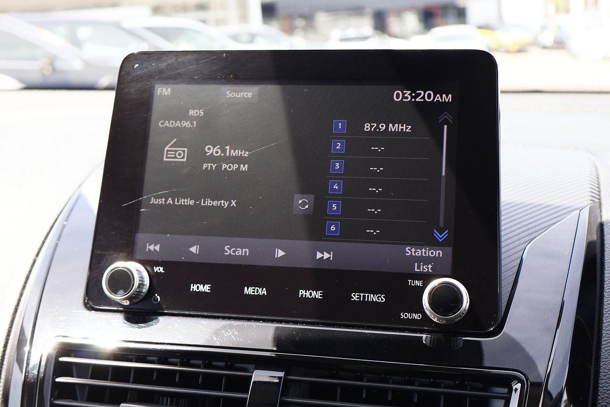 2024 Mitsubishi Eclipse Cross ES YB