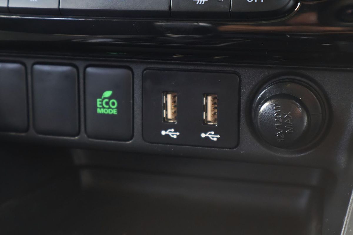 2024 Mitsubishi Eclipse Cross ES YB