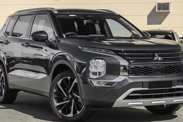 2024 Mitsubishi Outlander PHEV Aspire ZM AWD