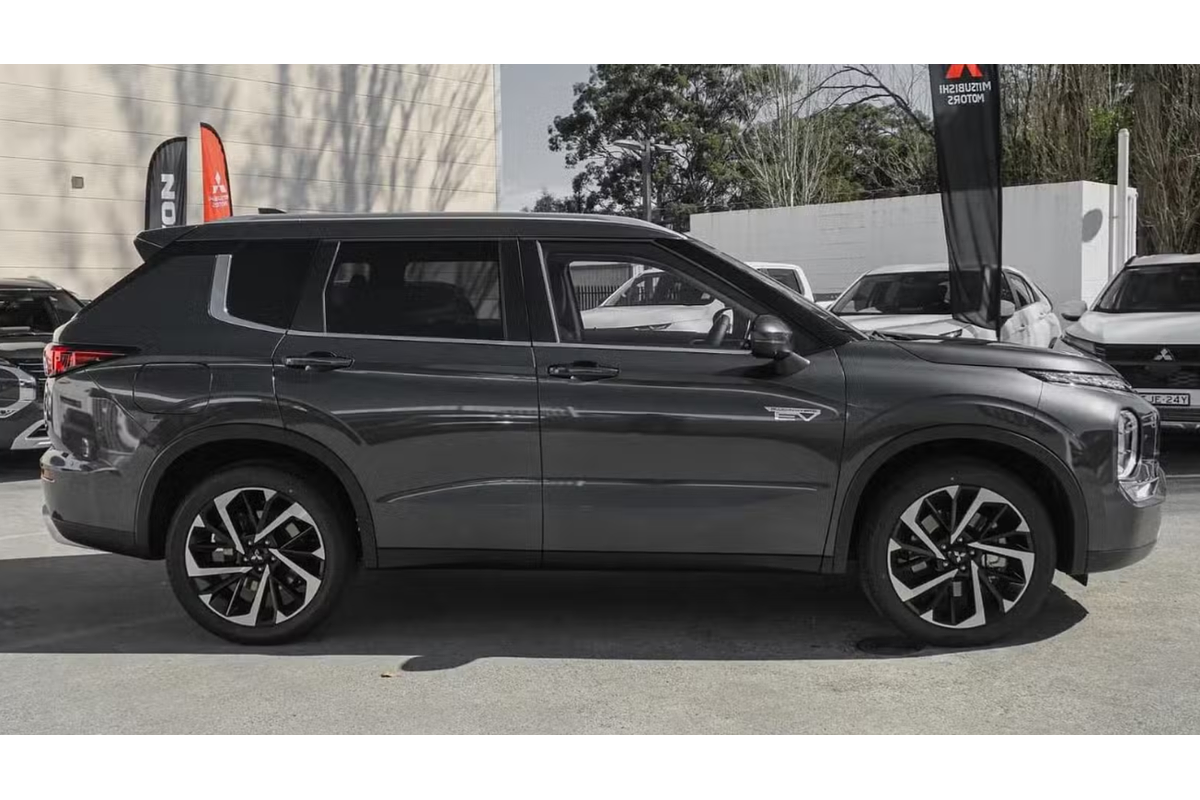 2024 Mitsubishi Outlander PHEV Aspire ZM AWD