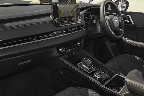 2024 Mitsubishi Outlander PHEV Aspire ZM AWD