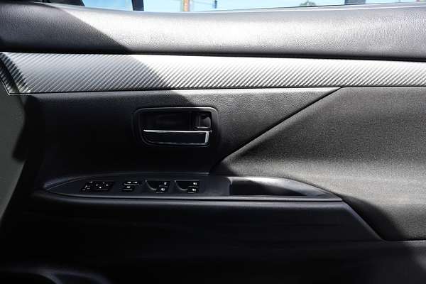 2018 Mitsubishi Outlander LS ZL