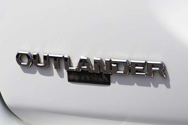 2018 Mitsubishi Outlander LS ZL