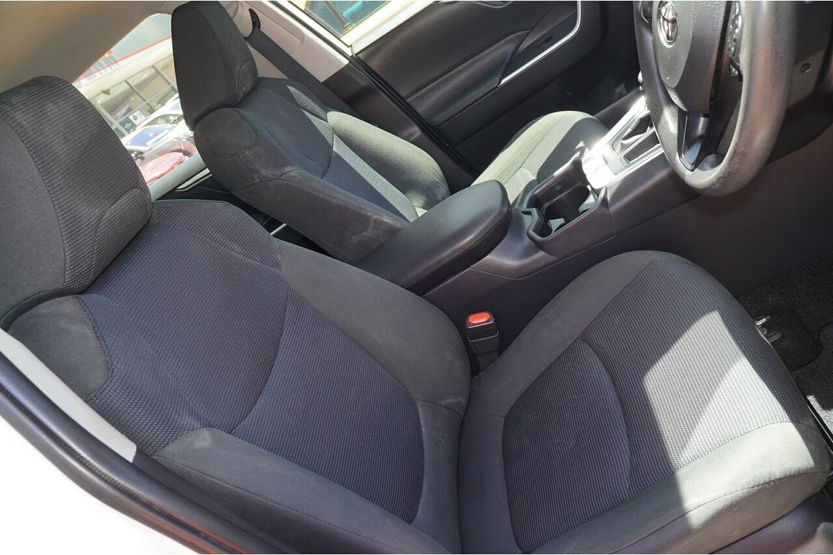 2019 Toyota RAV4 GX MXAA52R