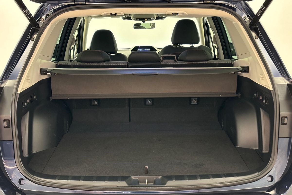 2022 Subaru Forester 2.5i S5