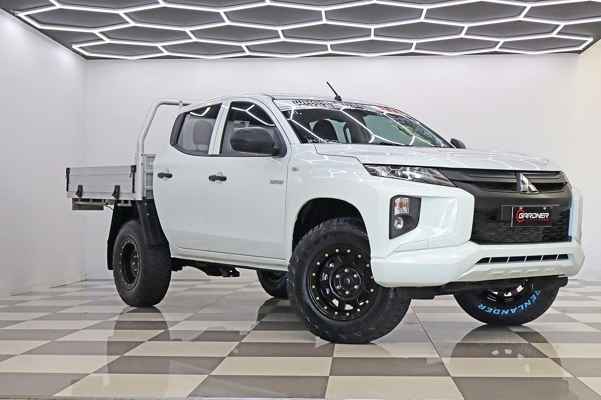 2021 Mitsubishi Triton GLX ADAS MR 4X4