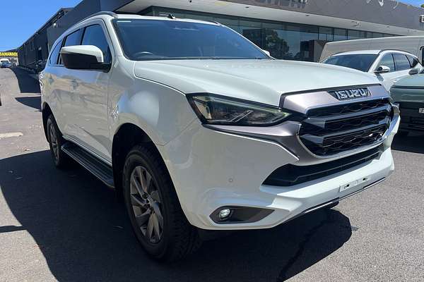 2023 Isuzu MU-X LS-U