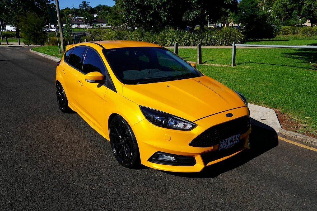 2017 Ford Focus ST2 LZ