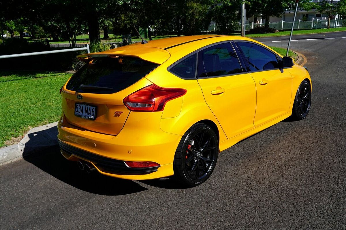 2017 Ford Focus ST2 LZ