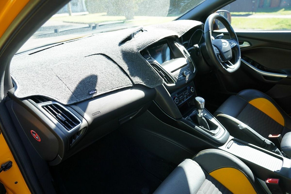 2017 Ford Focus ST2 LZ