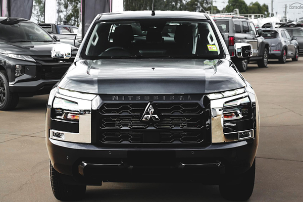 2024 Mitsubishi Triton GLS MV 4X4