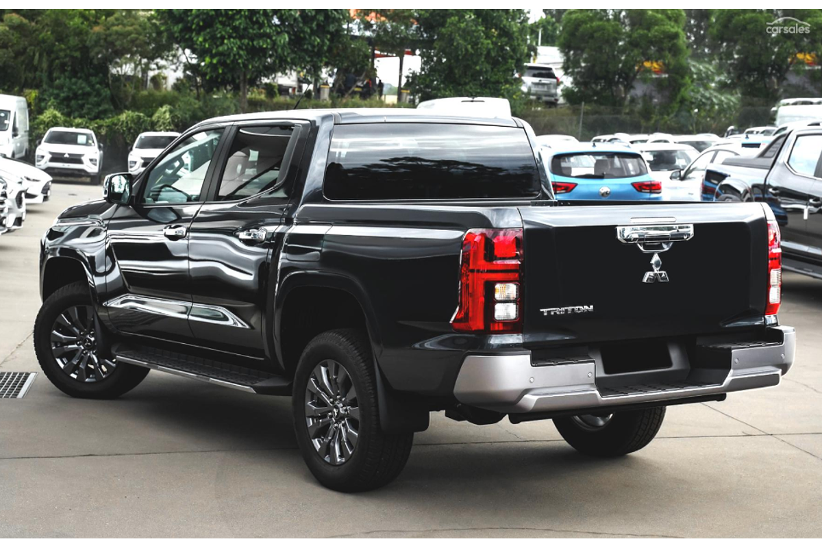2024 Mitsubishi Triton GLS MV 4X4