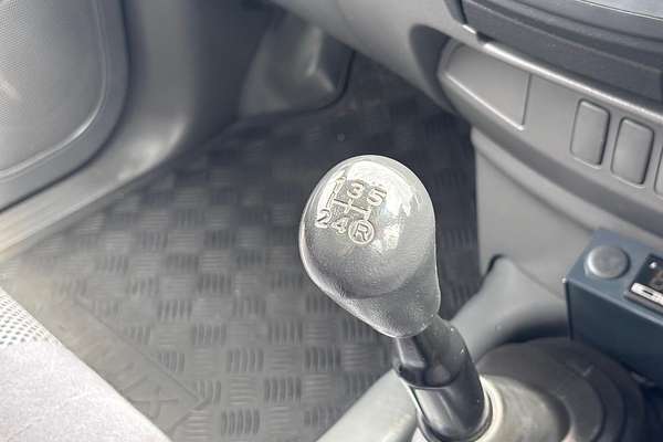 2012 Toyota Hilux SR KUN16R Rear Wheel Drive