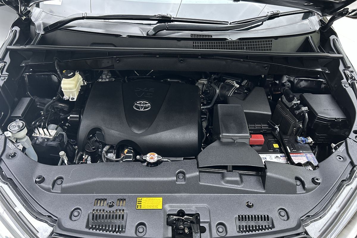 2018 Toyota Kluger Grande GSU55R